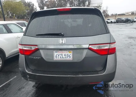 2013 Honda Odyssey Ex-L z USA, uszkodzony, nr VIN 5FNRL5H64DB024894